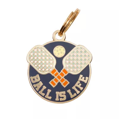 Médaille « Ball is Life » - Two Tails
