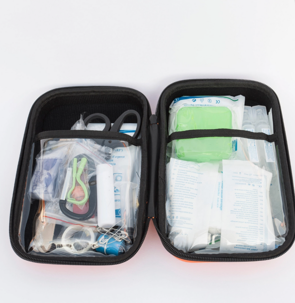 Trousse de premiers secours pour chien - DogsLife