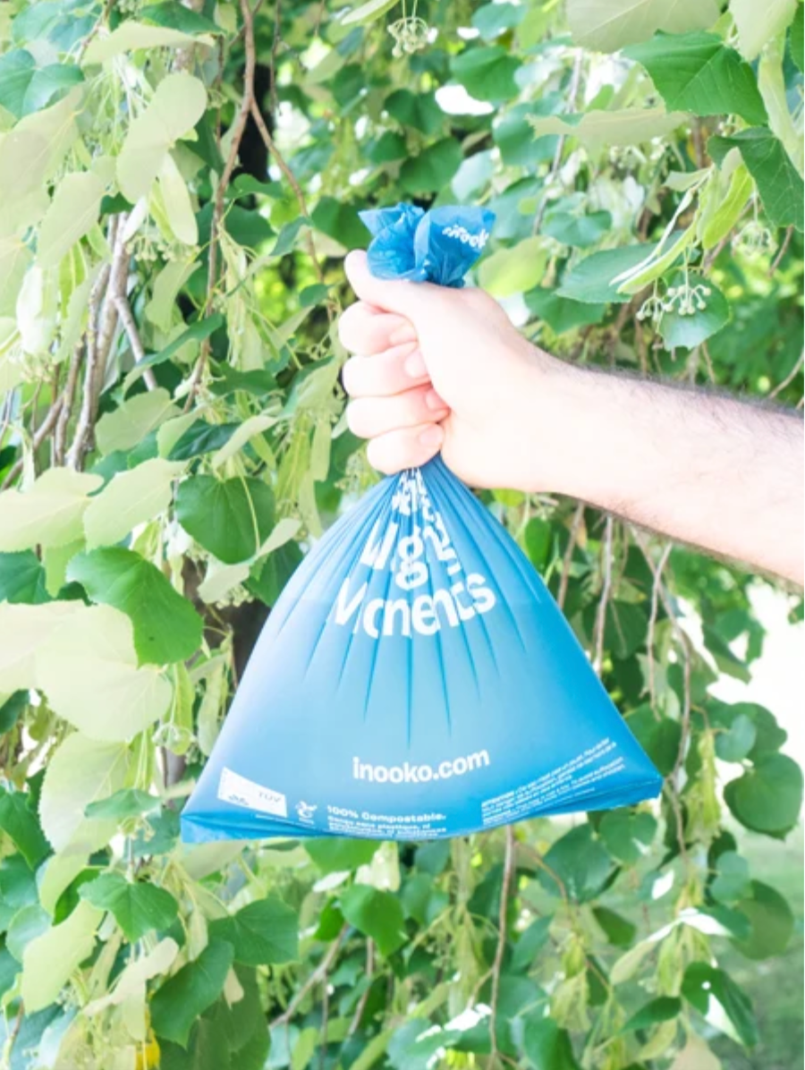 Sacs à crottes compostables pour chien lot de 8 rouleaux — Inooko