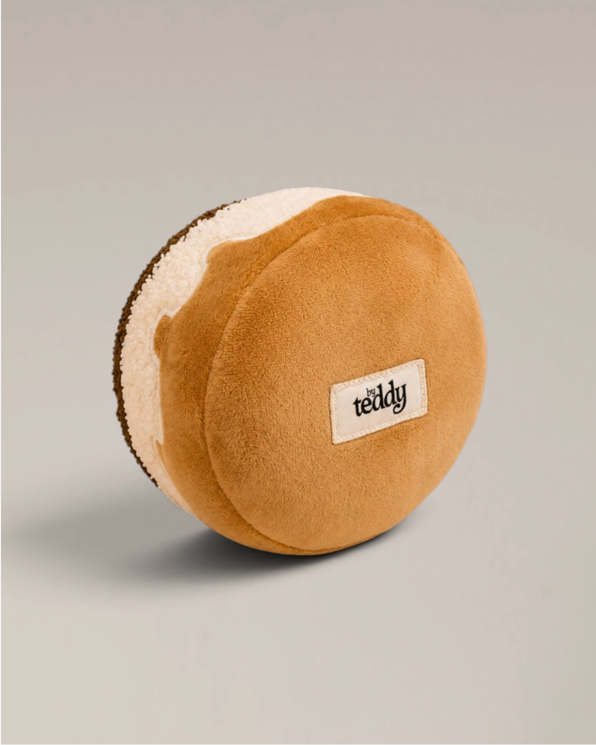 Jouet roulé à la cannelle - By Teddy